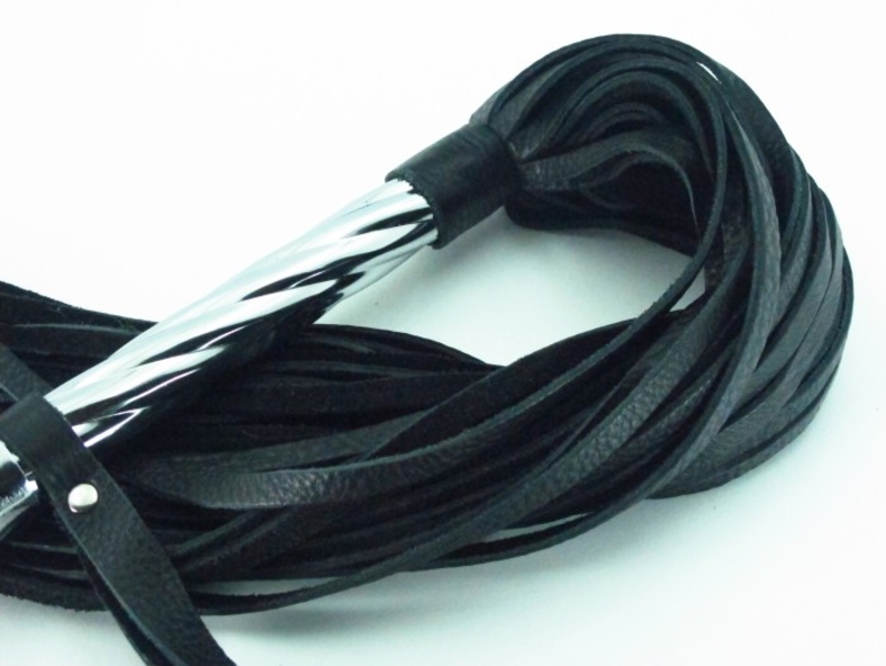 BDSM Arsenal FLOGGER BLACK WITH CROWN-DECORATED HANDLE 40 cm